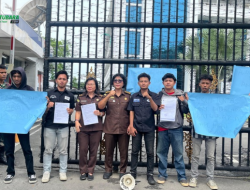 IMABARA MEDAN GELAR AKSI UNJUK RASA DI KEJATISU DESAK USUT DUGAAN KORUPSI DAN PUNGLI DISDUKCAPIL BATU BARA 